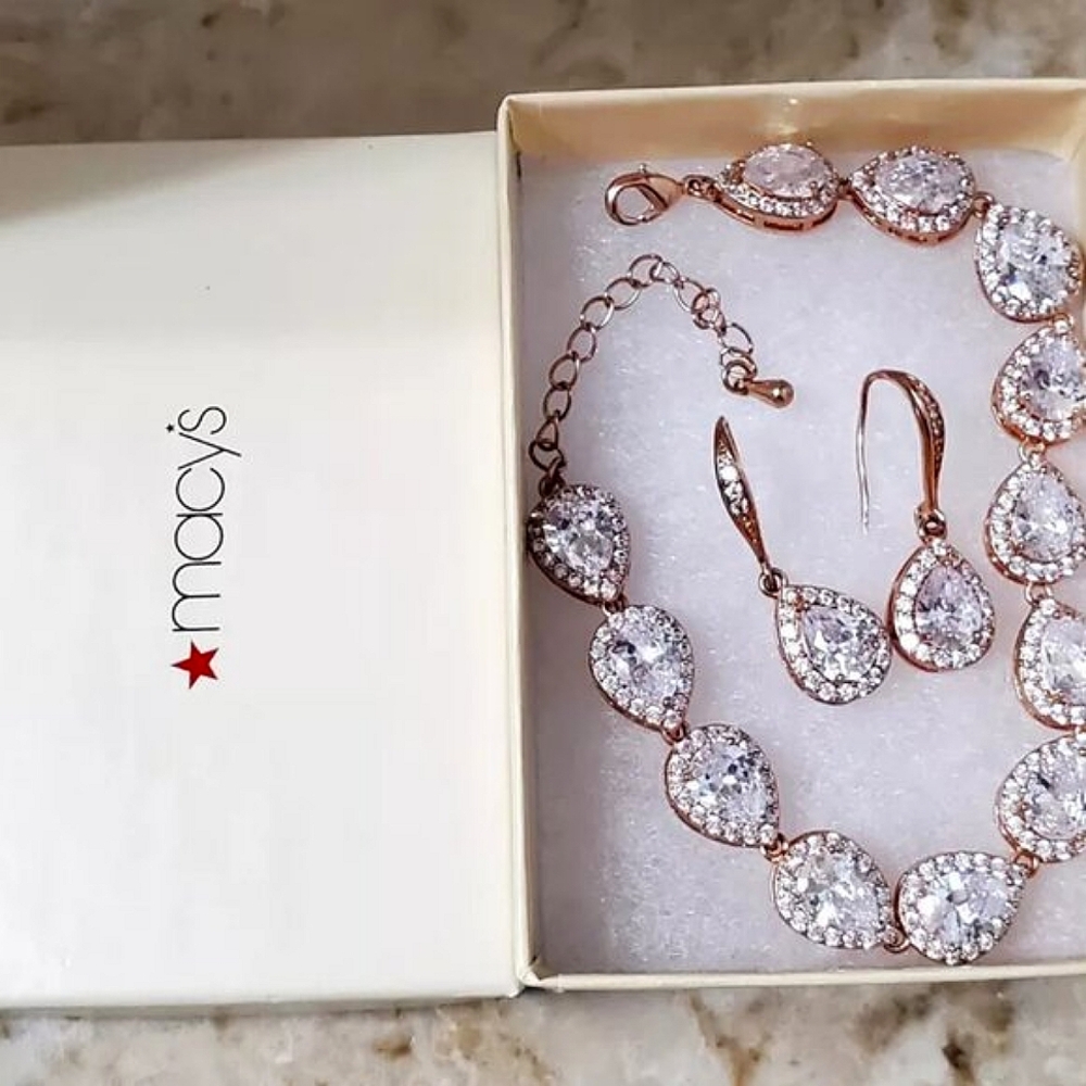 Rose Gold Plated 2 Pc Crystal Earrings & Bracelet Jewelry Set - Picture 4 of 17